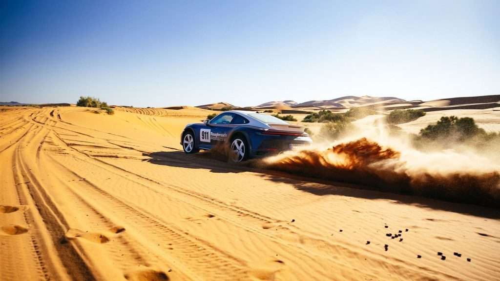 2024 Porsche 911 Dakar 8