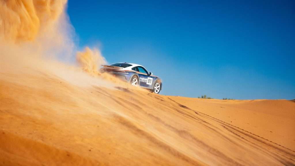 2024 Porsche 911 Dakar 9