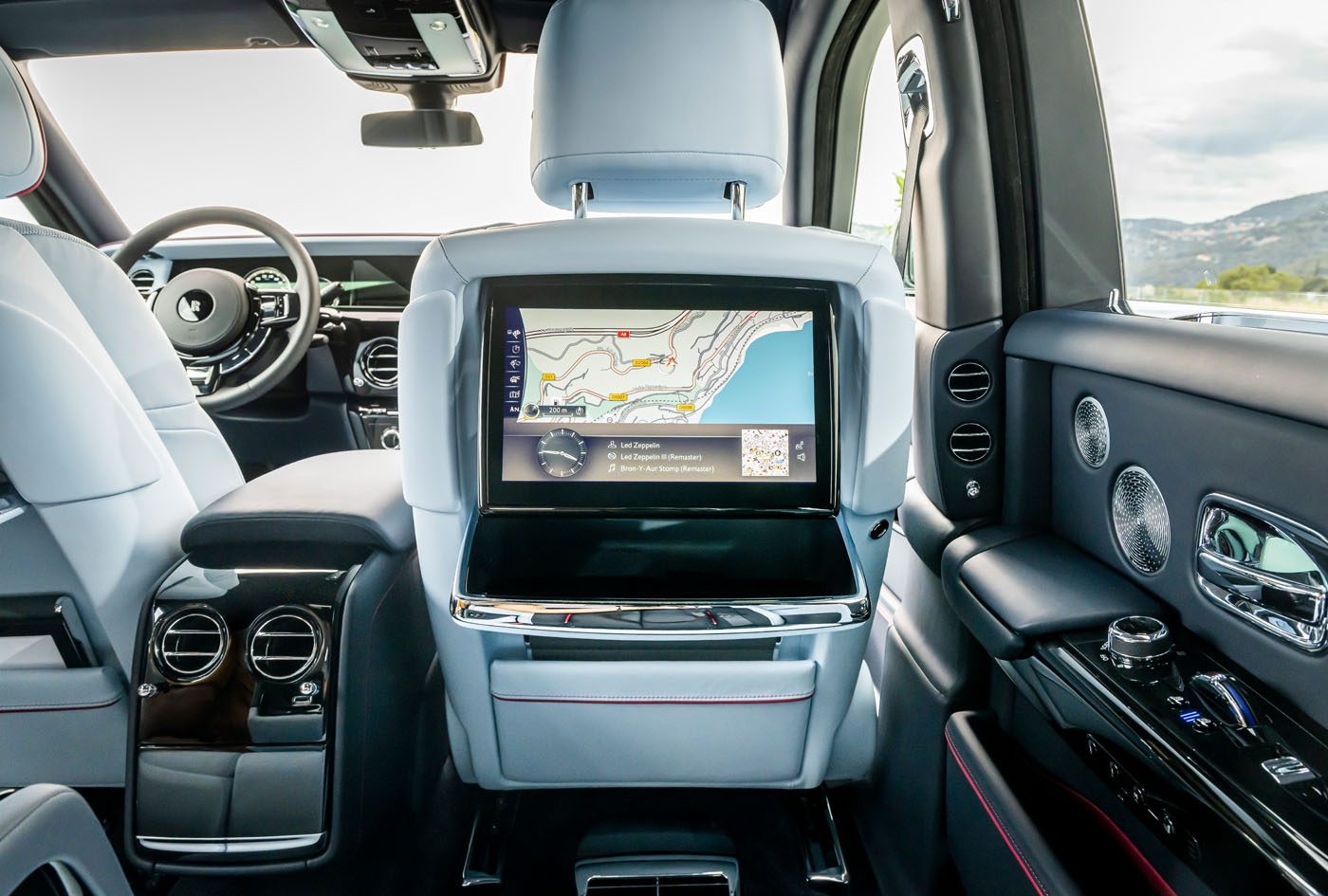The Most Luxurious Car in the World What Defines True Opulence Rolls Royce Phantom 2