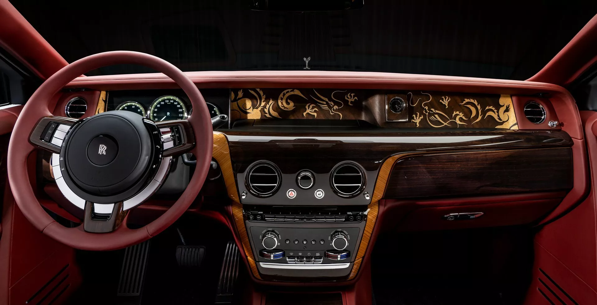 A Unique Rolls Royce Phantom Honors the Dragon Year (1)