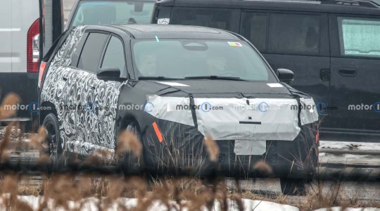 Jeep Grand Cherokee Spied (1)