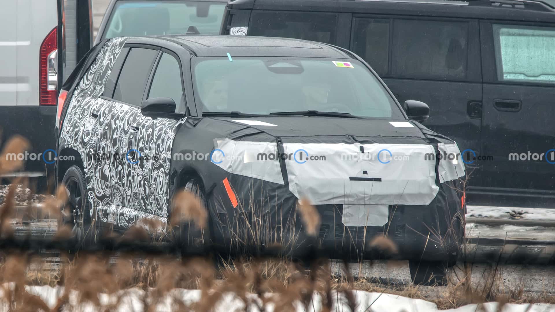 Jeep Grand Cherokee Spied (1)