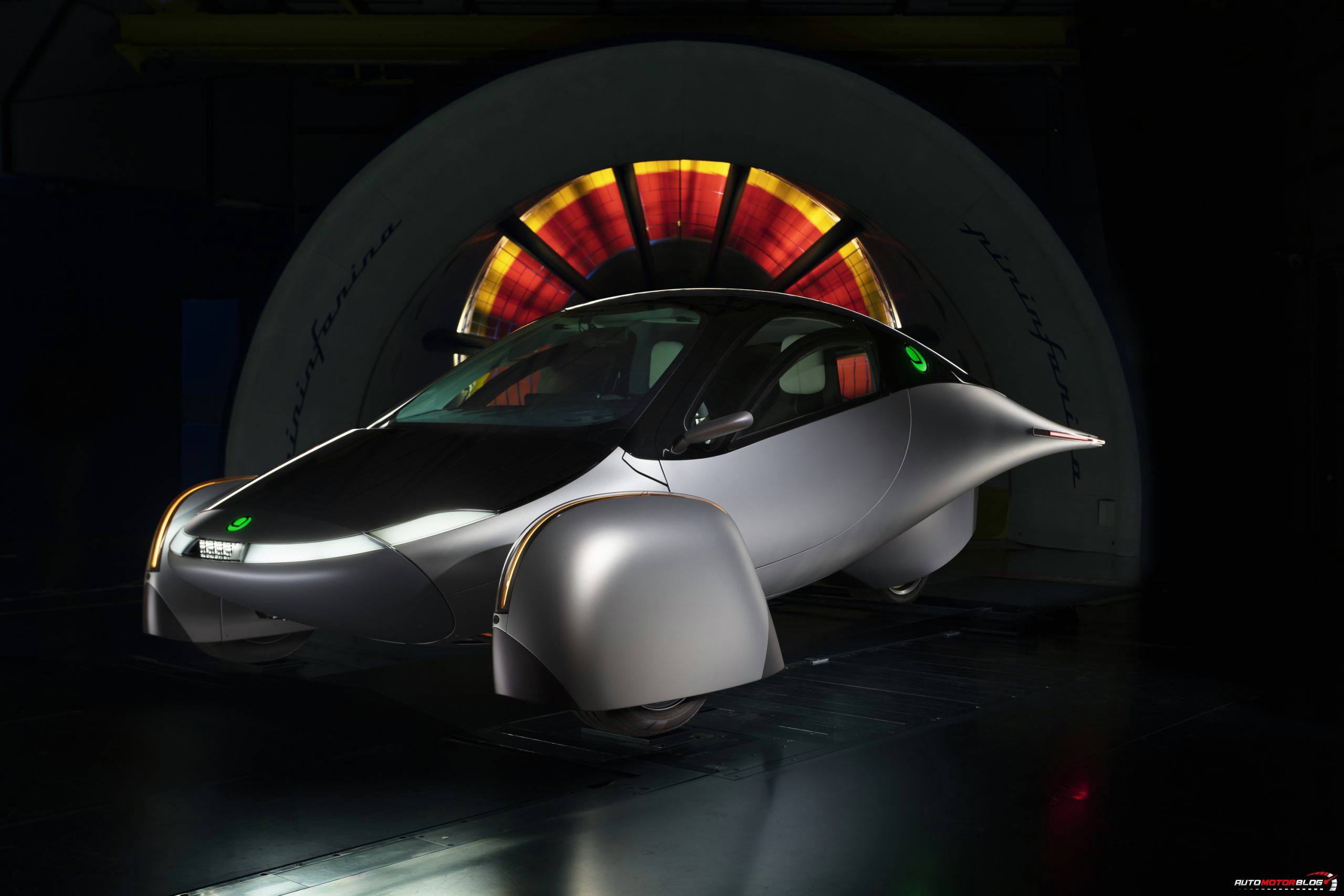 New Solar Electric Vehicle by Aptera Aerodynamics Test (6)