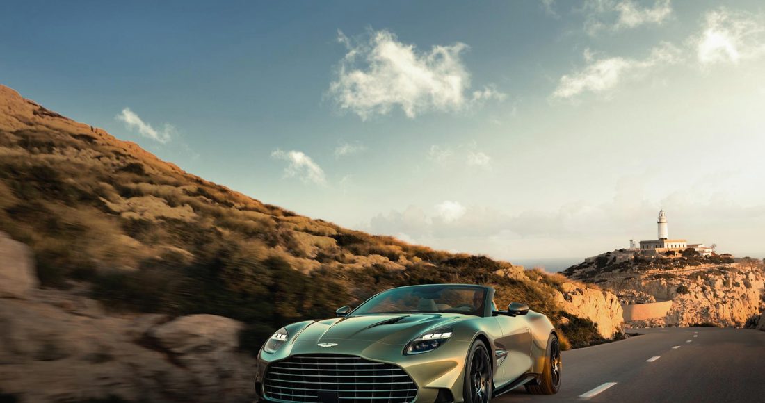 Aston Martin Vanquish Volante The Most Powerful Convertible (1)