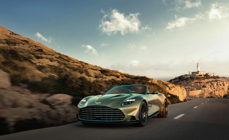 Aston Martin Vanquish Volante The Most Powerful Convertible (1)
