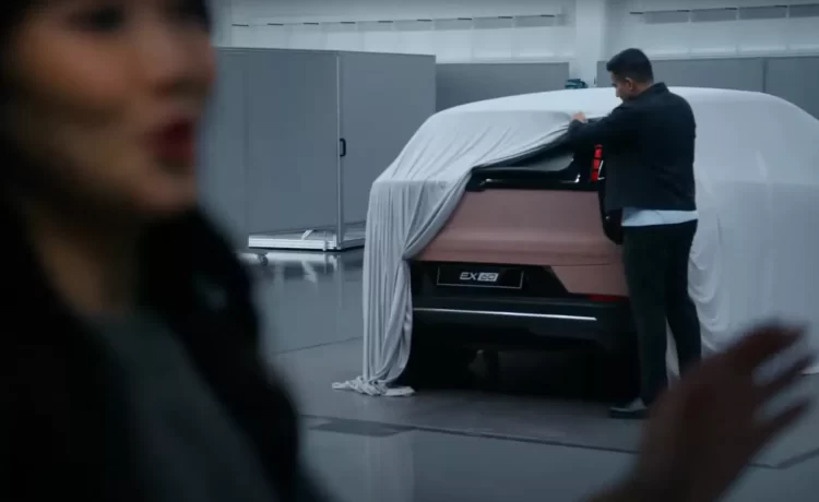 Volvo EX60 SUV Teased