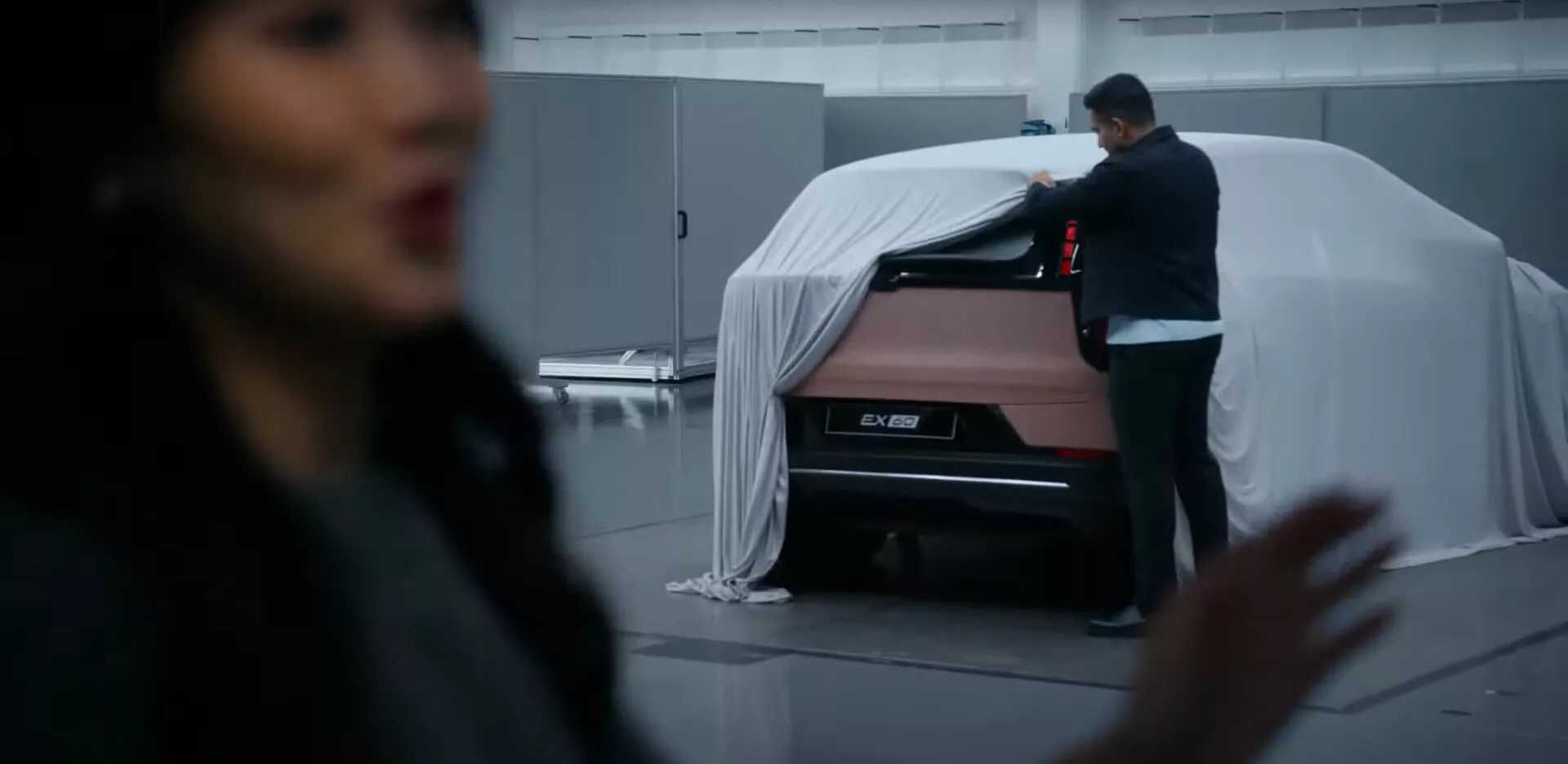 Volvo EX60 SUV Teased