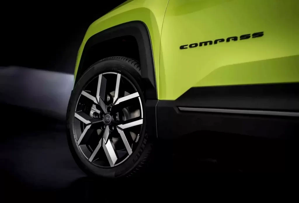 New 2026 Jeep Compass Leaked Images (3)