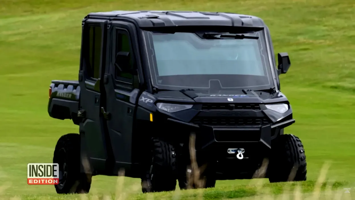 Donald Trump Currently Possesses an Armored Golf Buggy Golf Force One [VIDEO]