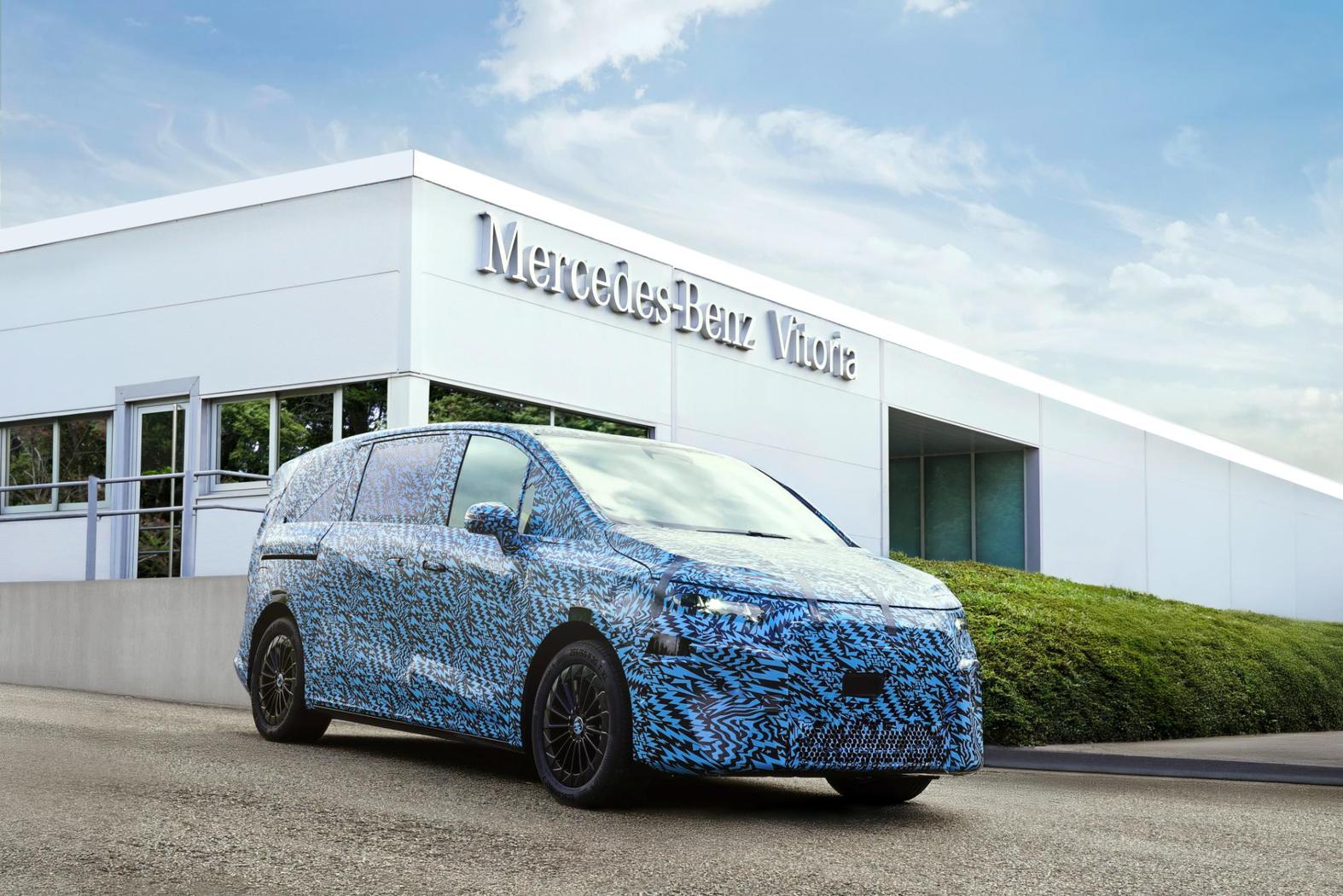 The new Mercedes VLE entered production phase as a pre series