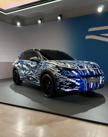 Volkswagen T Roc R 333 Horsepower (1)