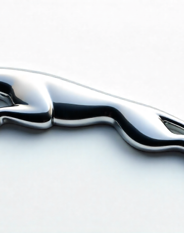 Jaguar Has Produced Its Last Internal Combustion Vehicle and Will Go All Electric in 2026