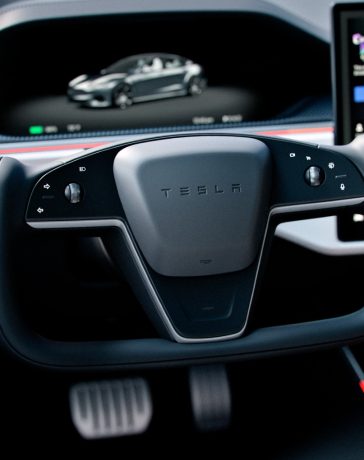 Breaking News The 'Yoke' Steering Wheel is Being Banned in China from 2027