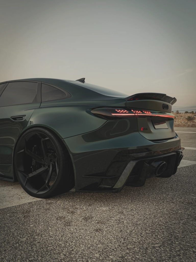 2027 Audi RS5 Sedan Gets a Tuned Body Kit with a Theme of a Snake Rendering (8)