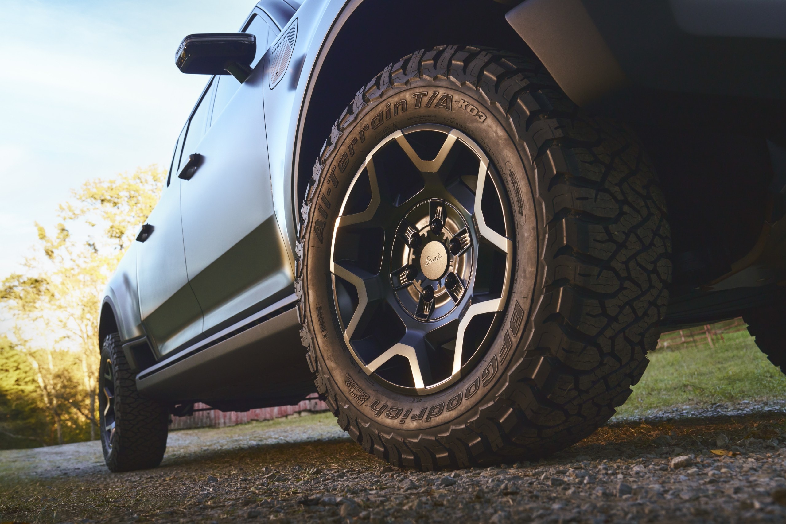 Scout Terra Pickup Truck (1)