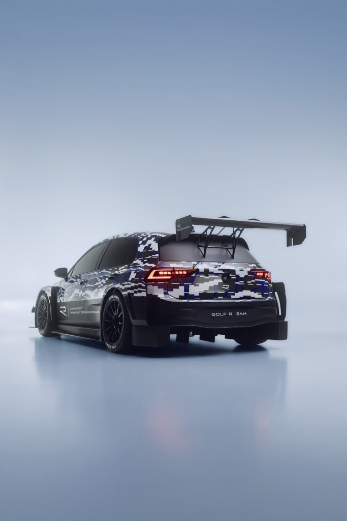 Volkswagen Golf R 24H (14)