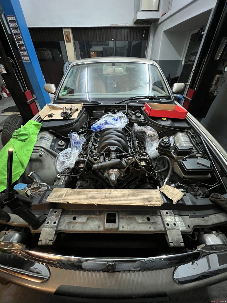 1998 Jaguar XJ Sovereign 4.0 V8 Timing Chain Replacement (2)