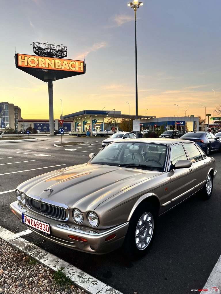 1998 Jaguar XJ Sovereign Gold 4.0 V8 (105)