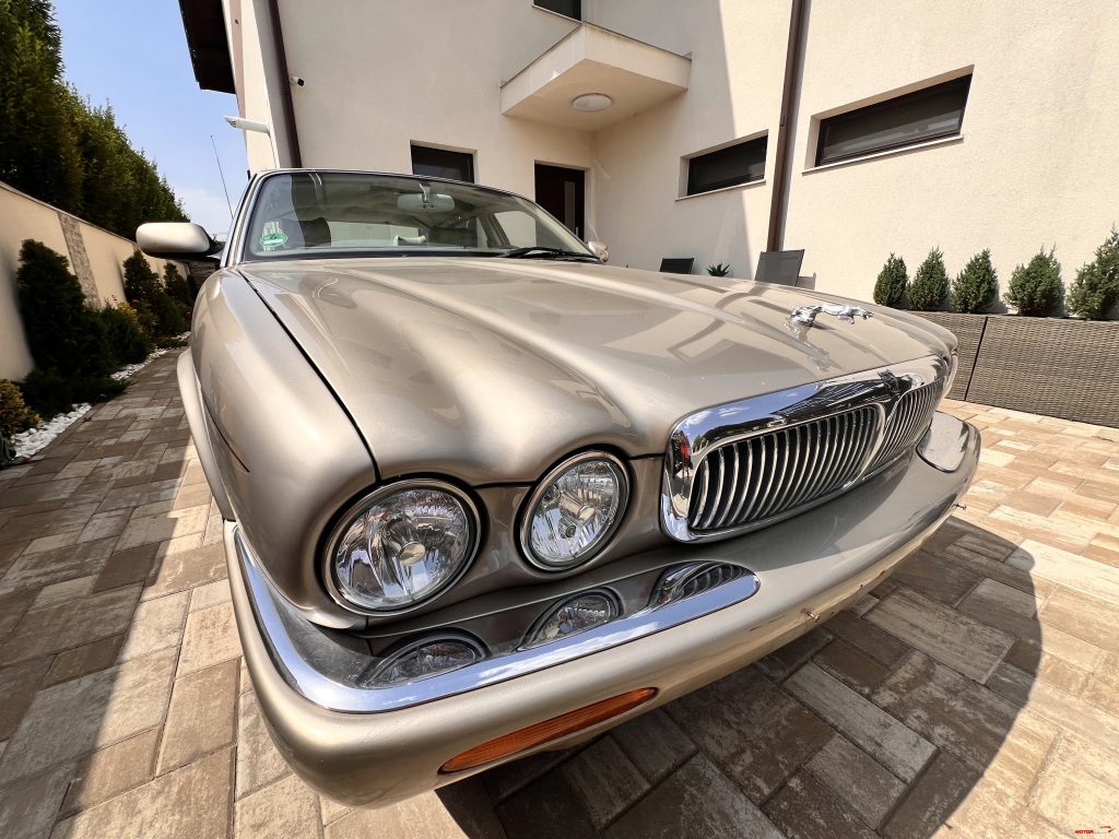 1998 Jaguar XJ Sovereign Gold 4.0 V8 (44)