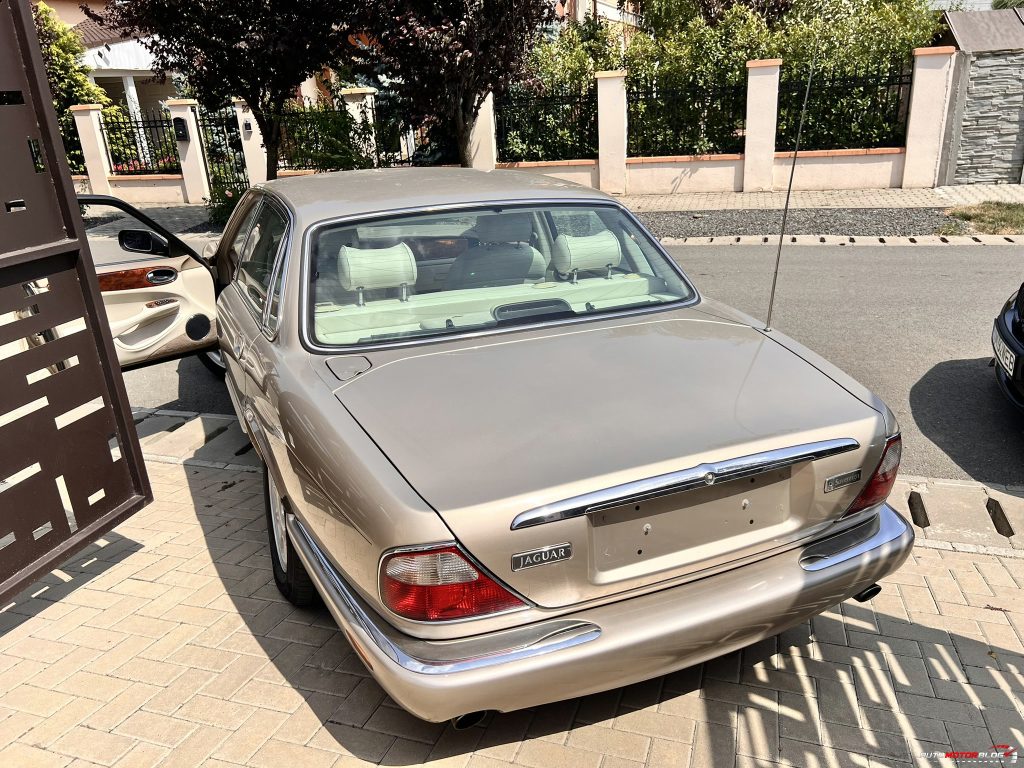 1998 Jaguar XJ Sovereign Gold 4.0 V8 (69)