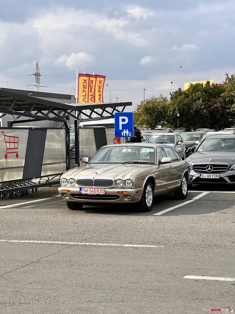 1998 Jaguar XJ Sovereign Gold 4.0 V8 (90)