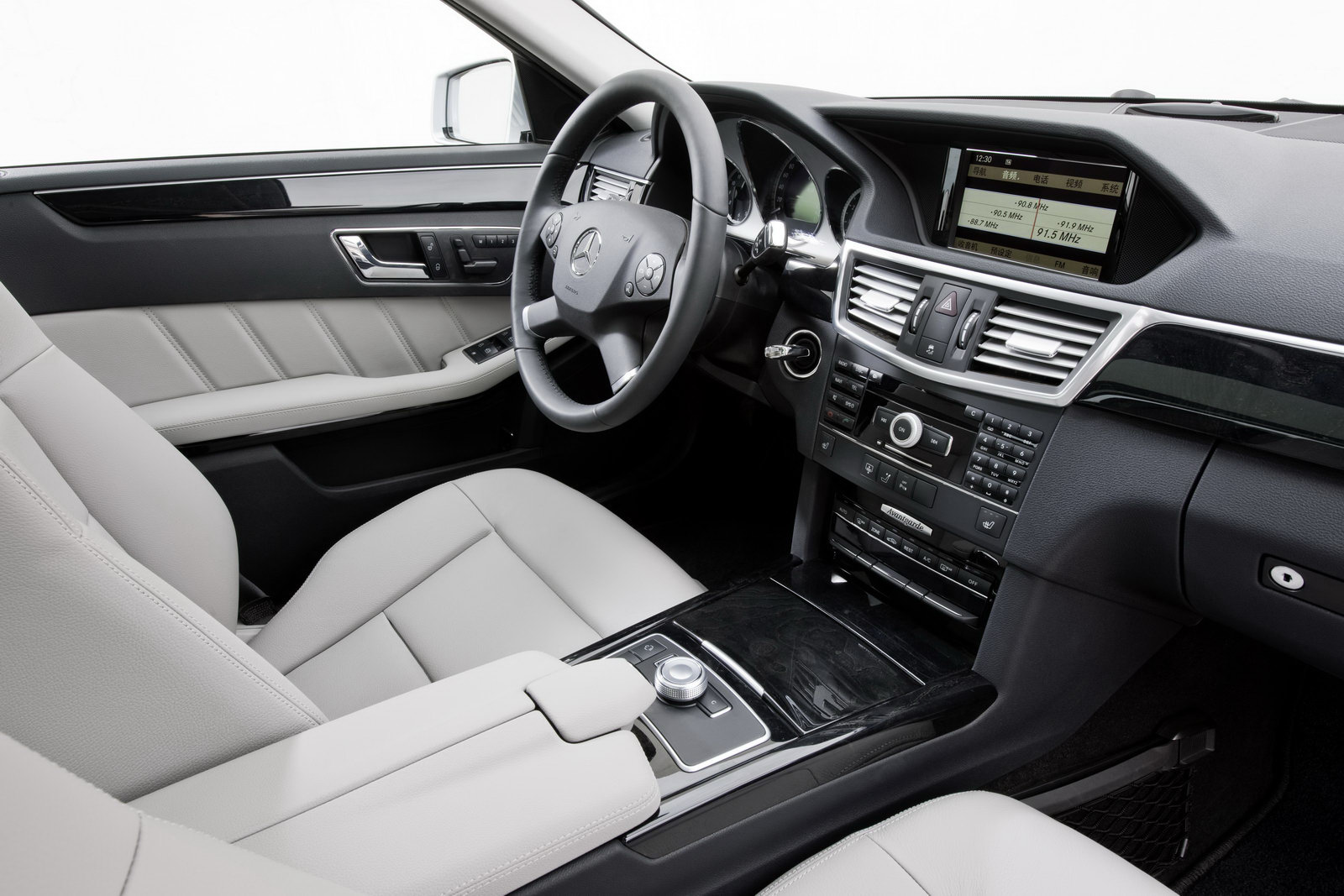 Mercedes Benz E Class Long Wheel Base Launched Automotorblog Mercedes Benz E Class Long Wheel Base Launched Automotorblog