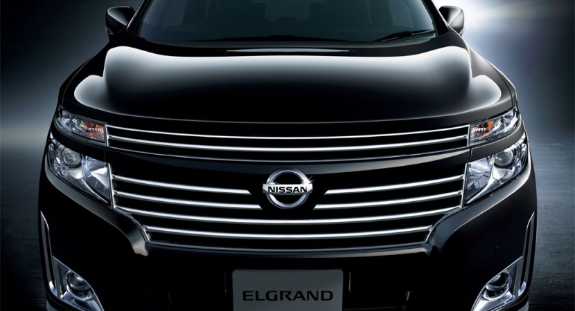 2011-Nissan-Elgrand