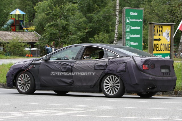 2012 Hyundai Grandeur Spy Shots