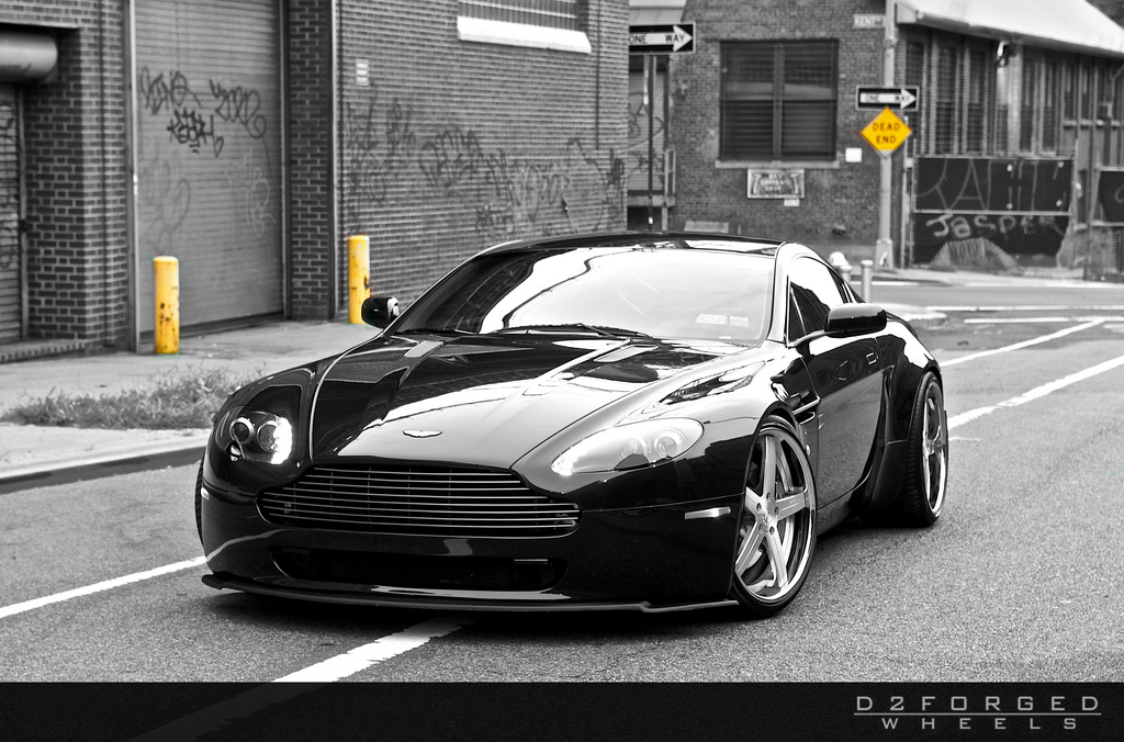D2Forged Aston Martin V8 Vantage Front