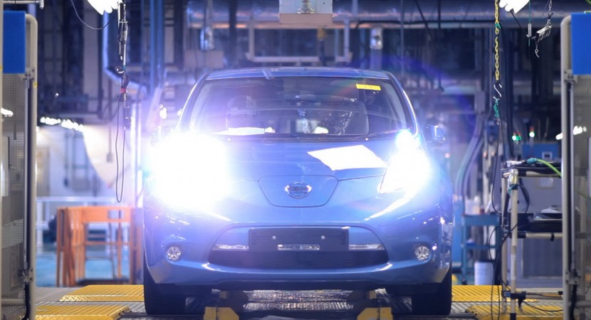 2011 Nissan Leaf assembly line