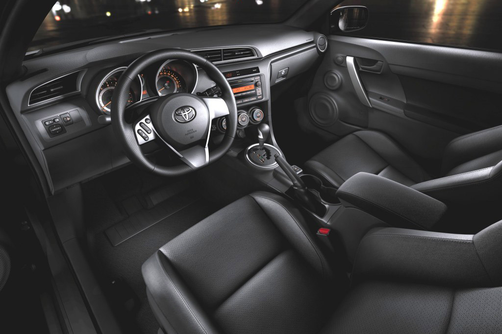 2011 Toyota Zelas