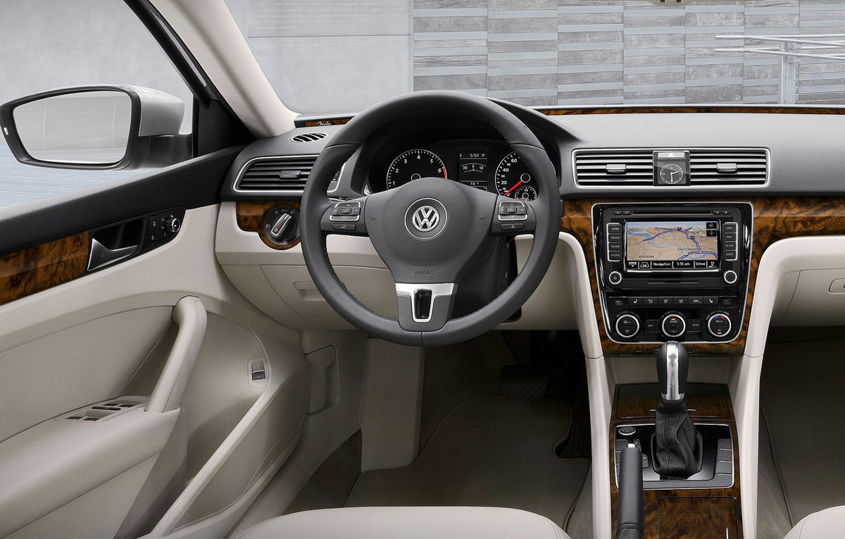 2012 Volkswagen Passat - US Version