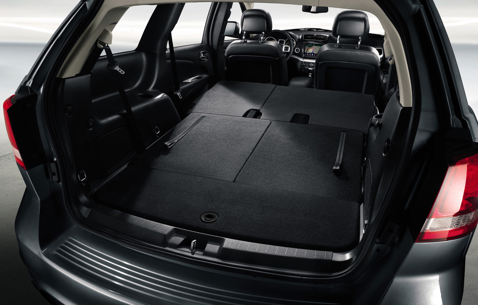 2011 Fiat Freemont interior