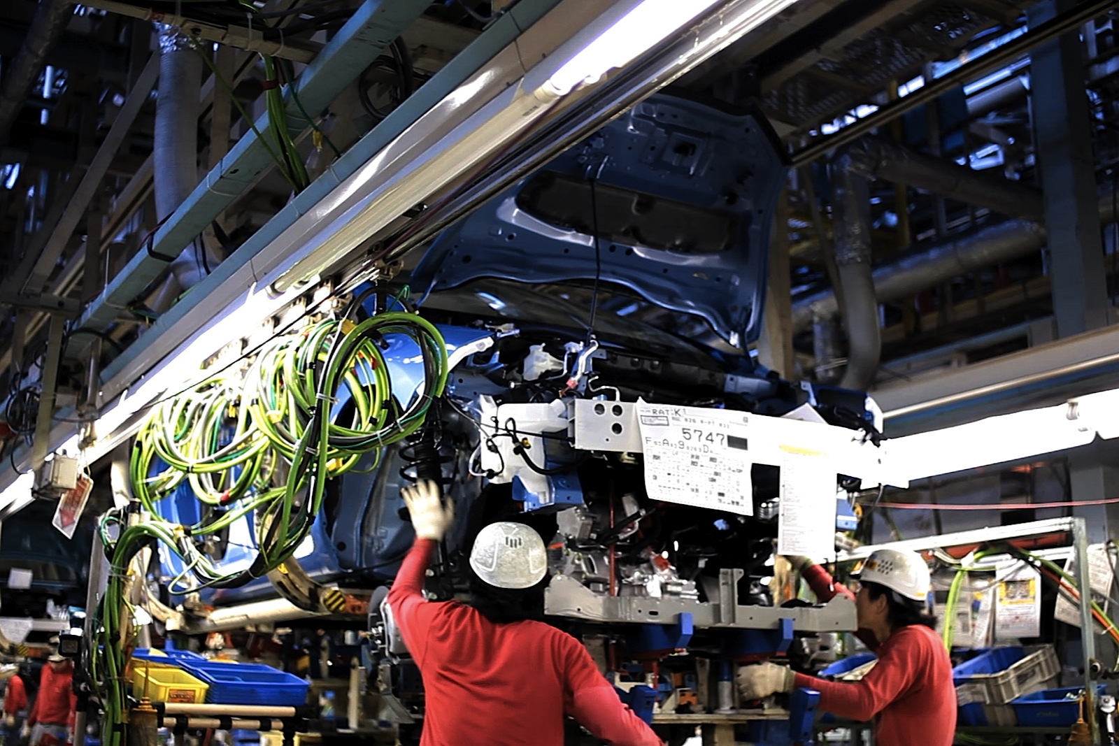 2011 Nissan Leaf production problems