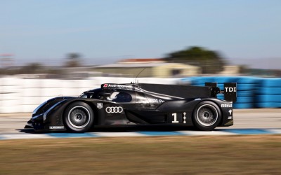 Audi R18 endurance racer