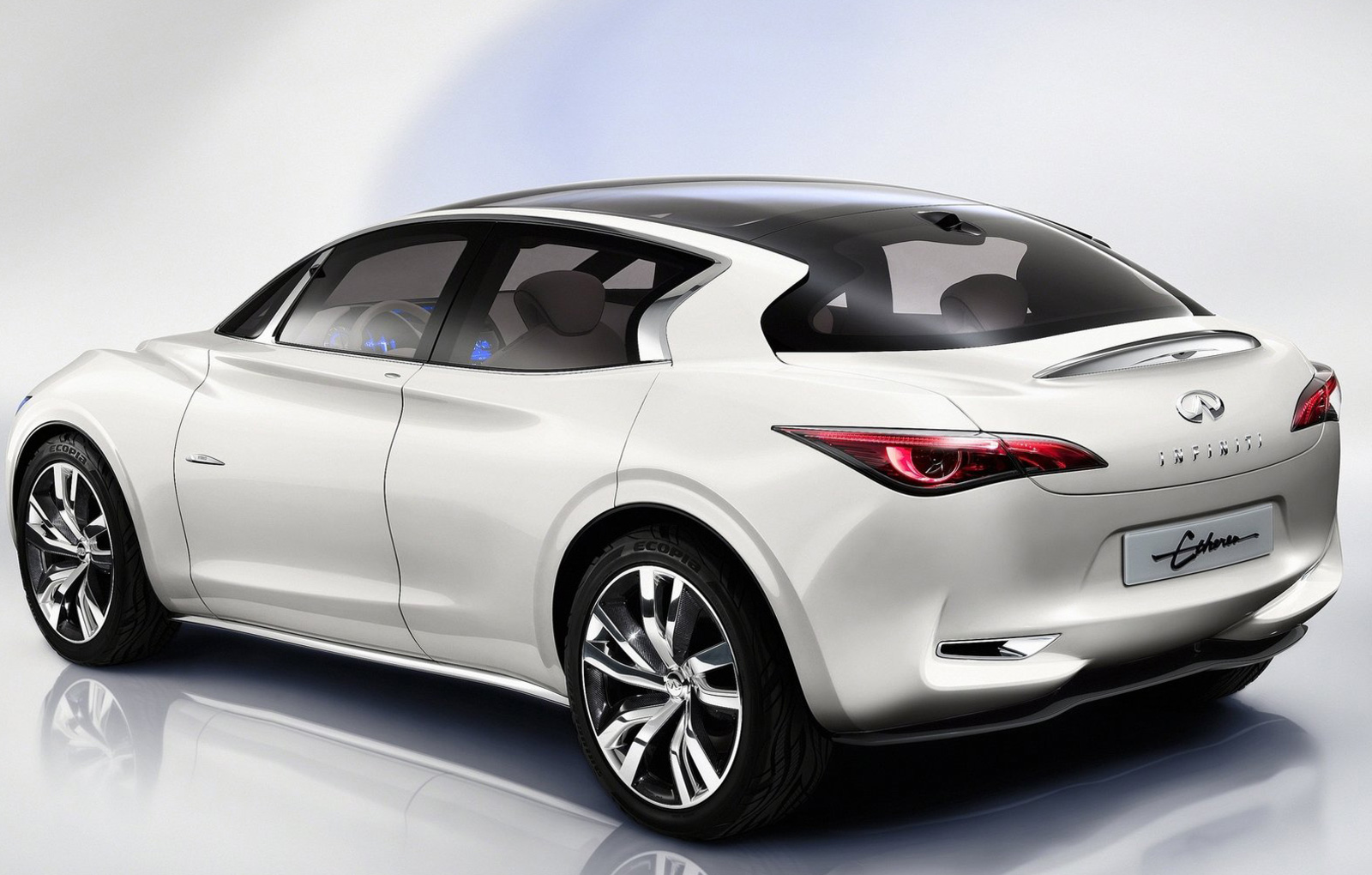 Infiniti Etherea concept