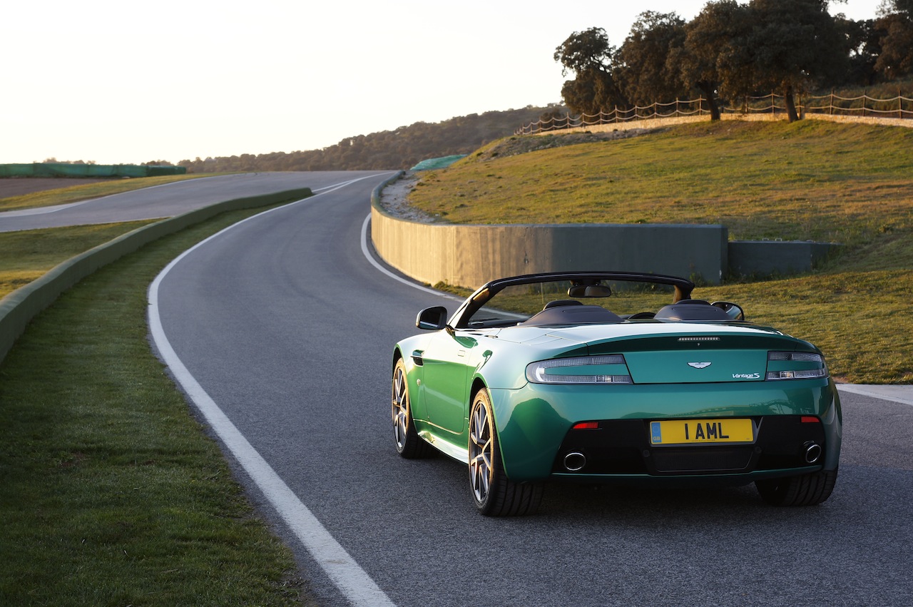 2011 Aston Martin V8 Vantage Roadster