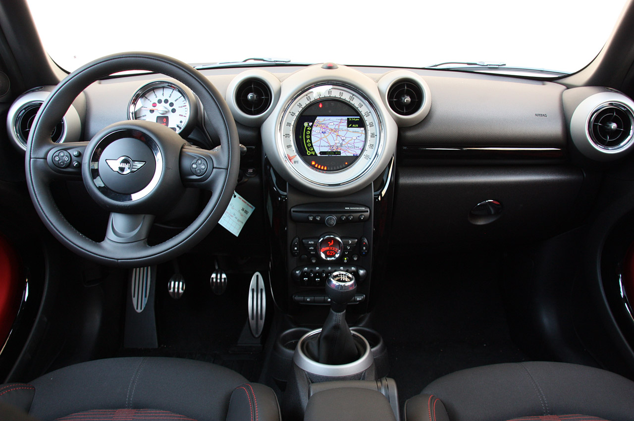 2011 Mini Countryman becomes Top Safety Pick - Automotorblog