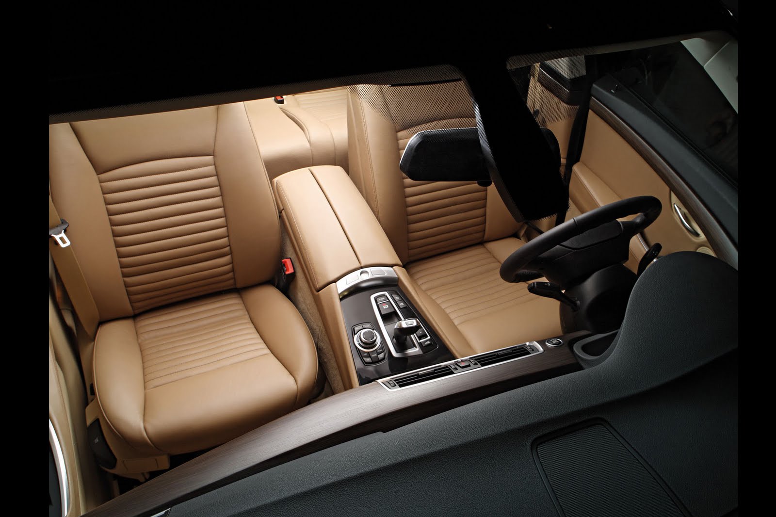 BMW 5 Series GT by Trussardi