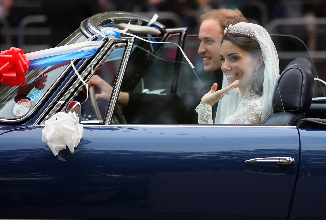 Royal Wedding Aston Martin DB6 Volante MKII