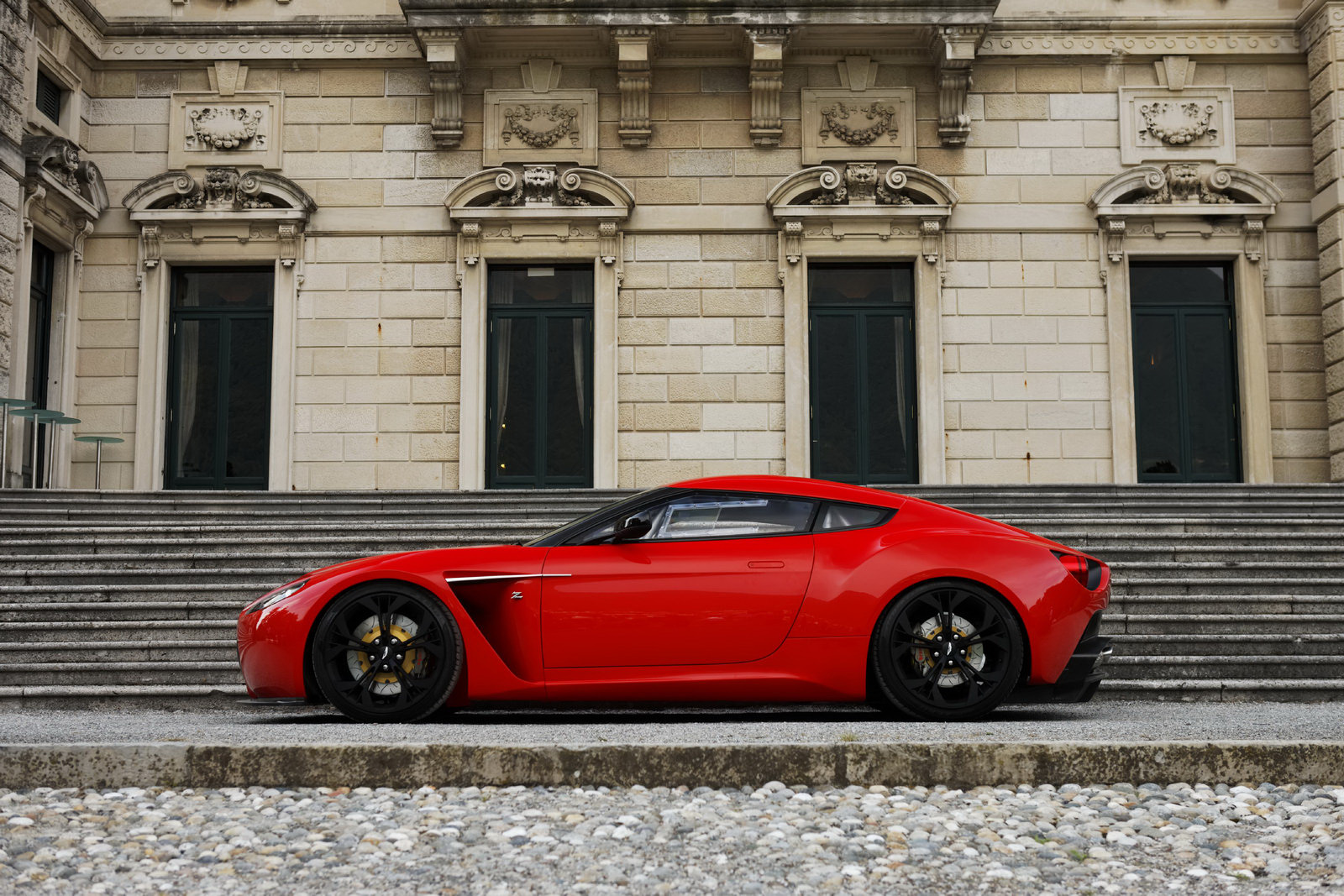Aston Martin V12 Zagato Concorso d'Eleganza
