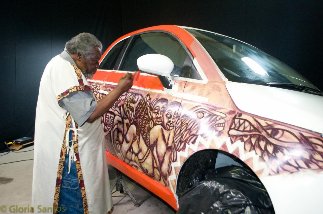 Fiat 500 art car by Malagantana Valente Ngwenya