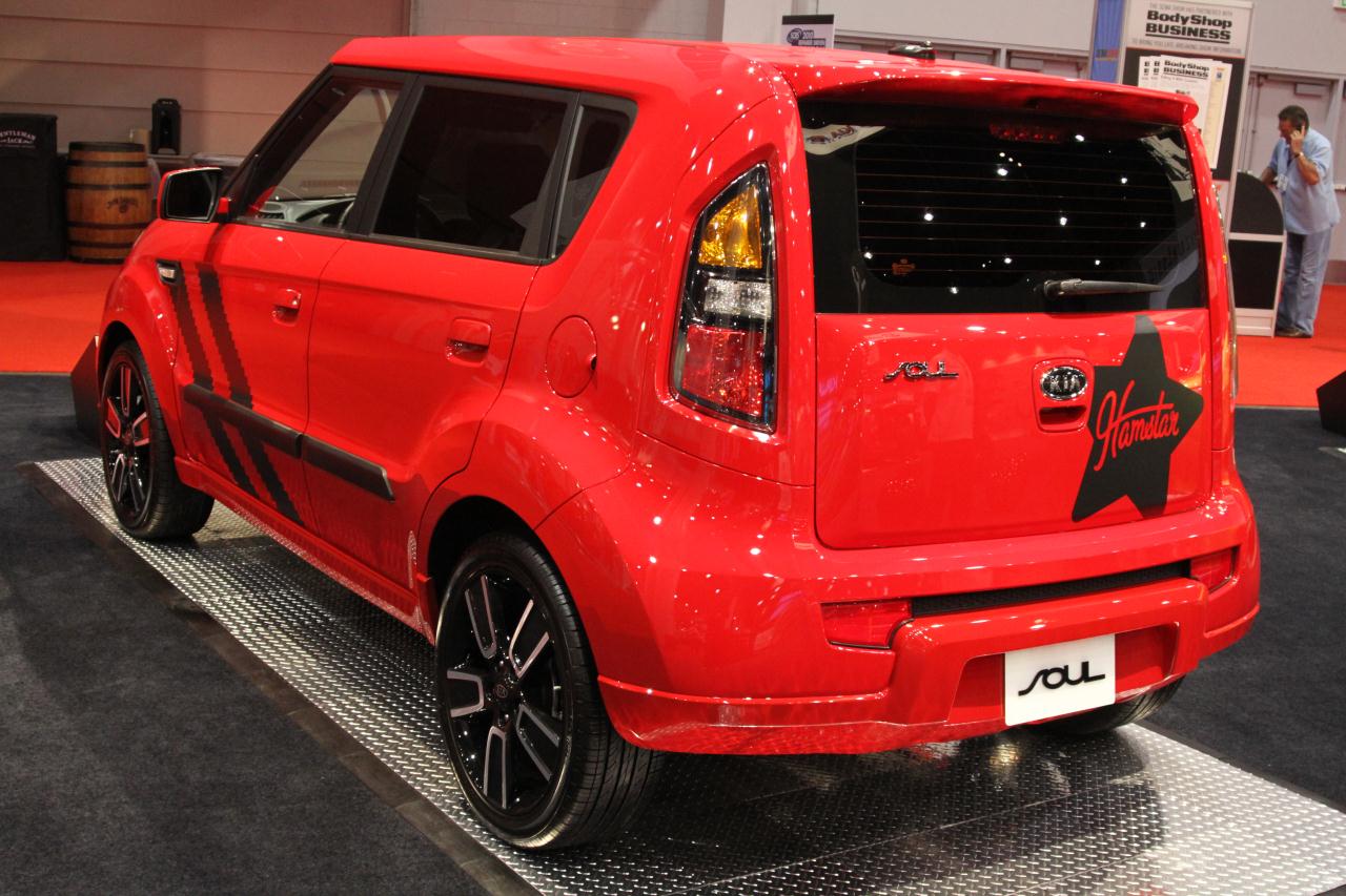 Kia Soul Red Tuning