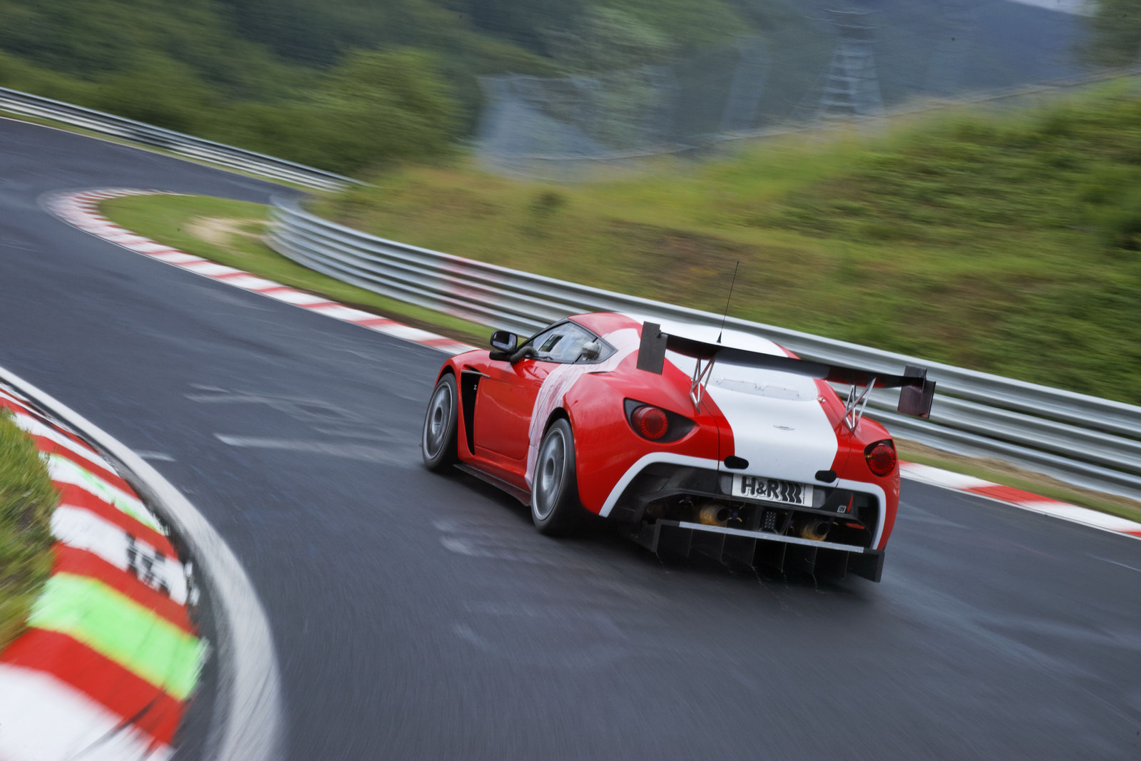 Aston Martin V12 Zagato Zig Zag racers