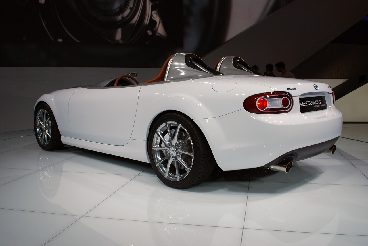 Mazda MX-5 Superlight Concept