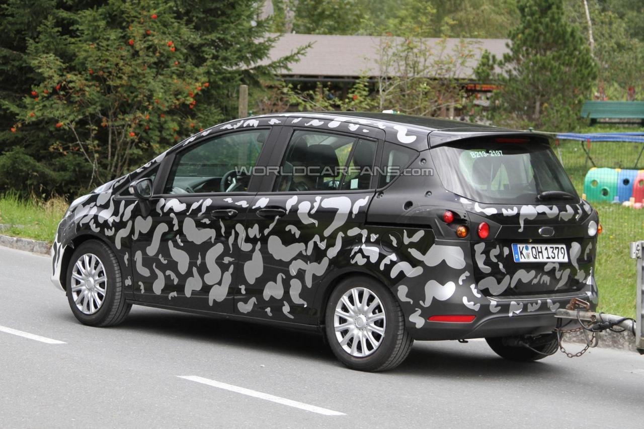 2013 Ford B-Max spyshot