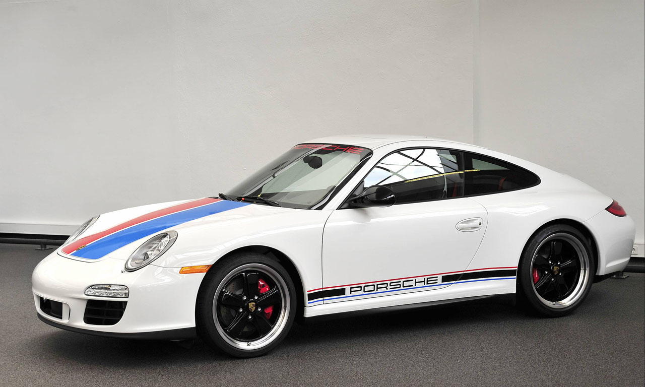Porsche 911 Carrera GTS B59