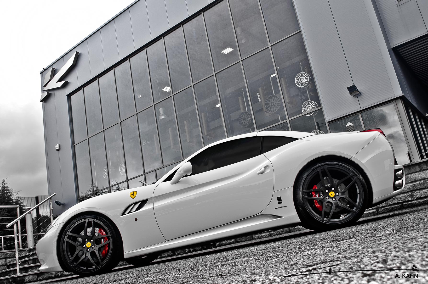 Project Kahn Ferrari California Monza Edition