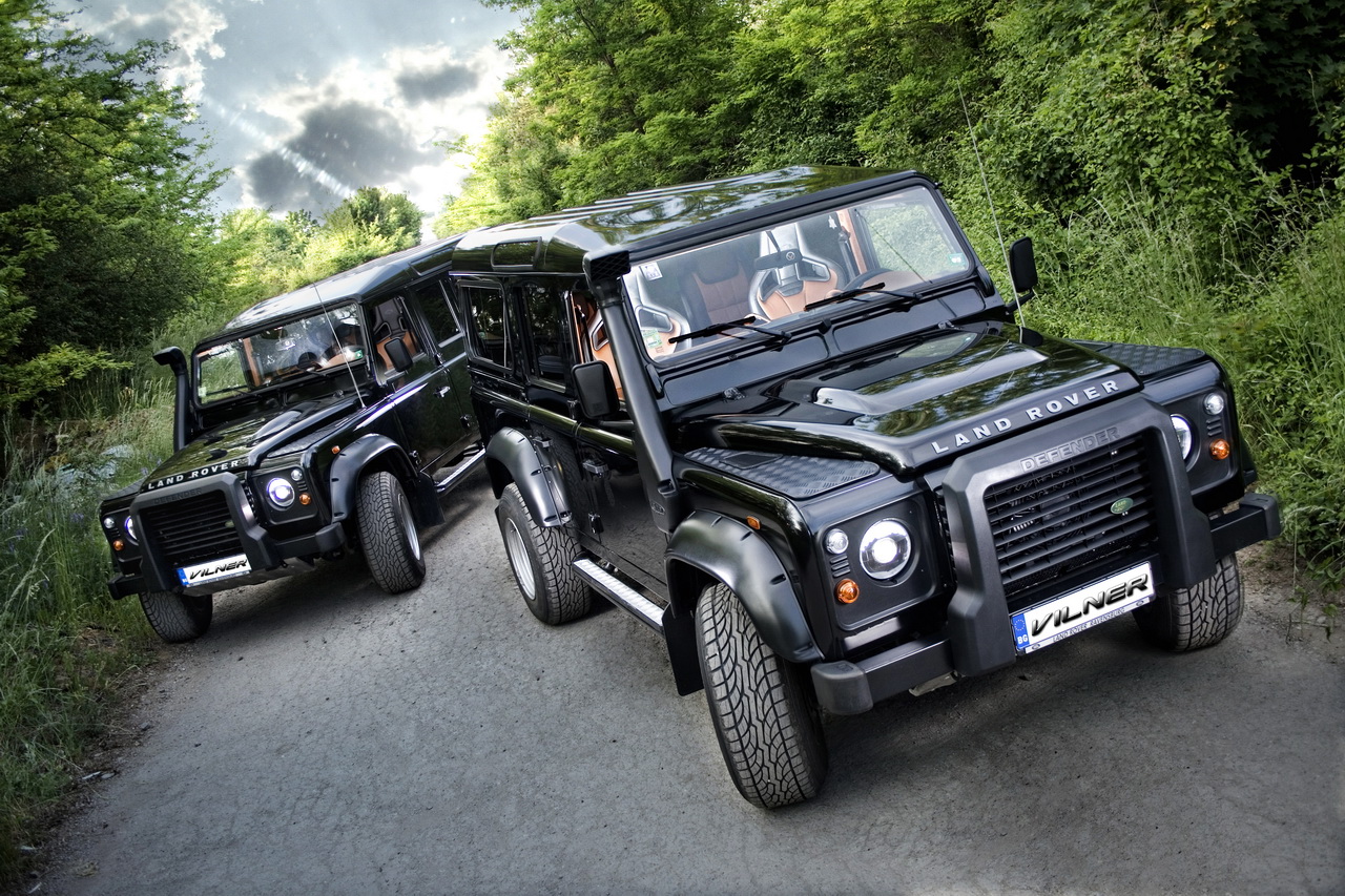 Vilner's Land Rover Defender Twins