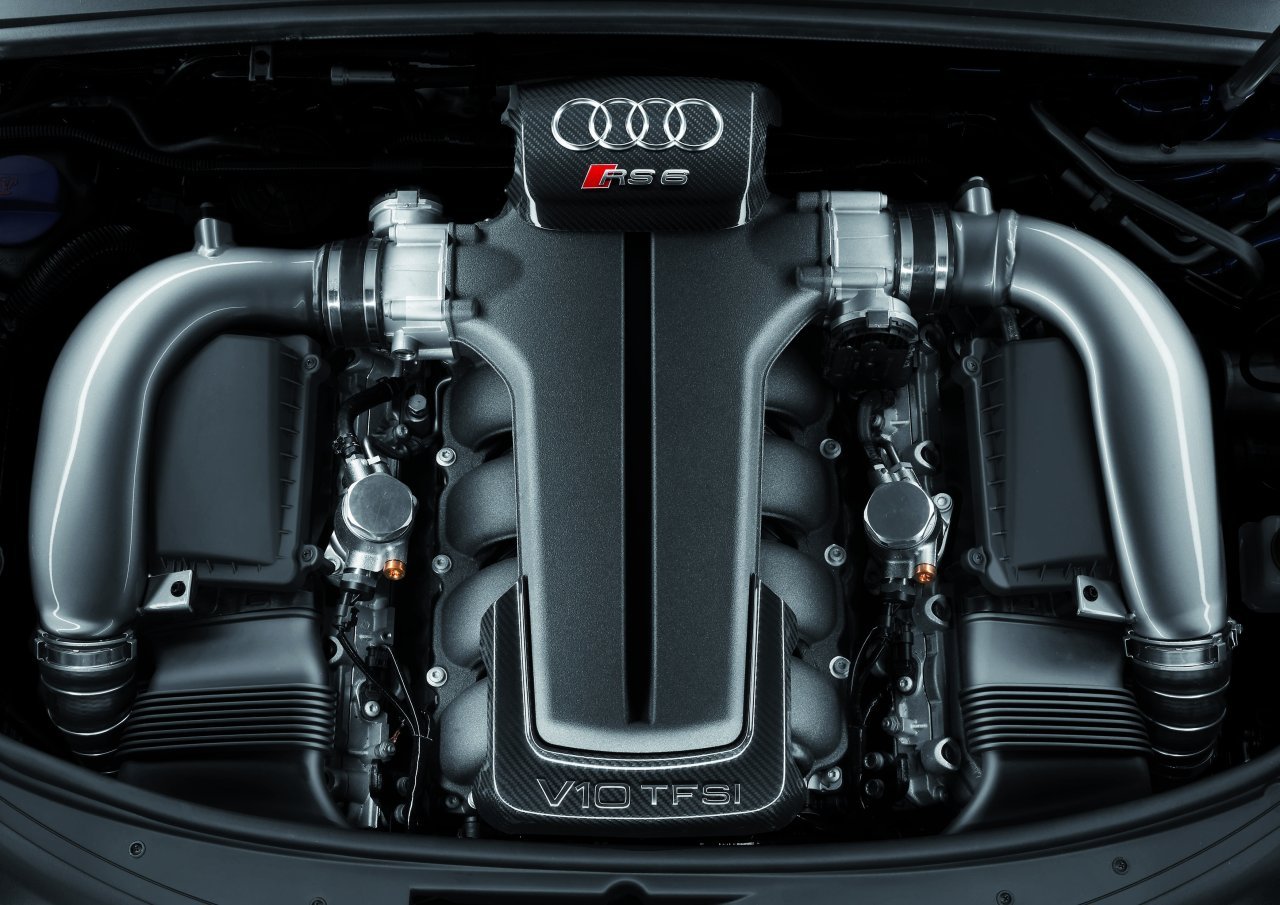 Audi RS6 Engine